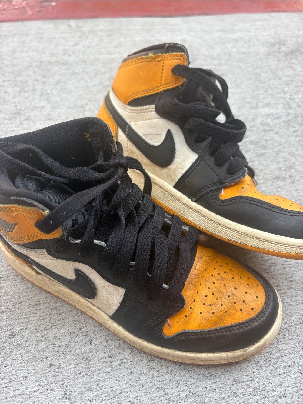 Nike Men’s High-Top Sneakers in Orange, Black, and White